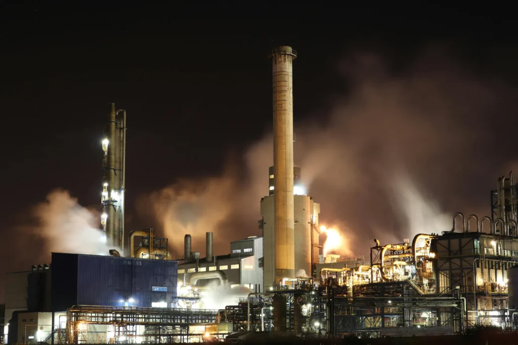 Oil refinery operating at night
